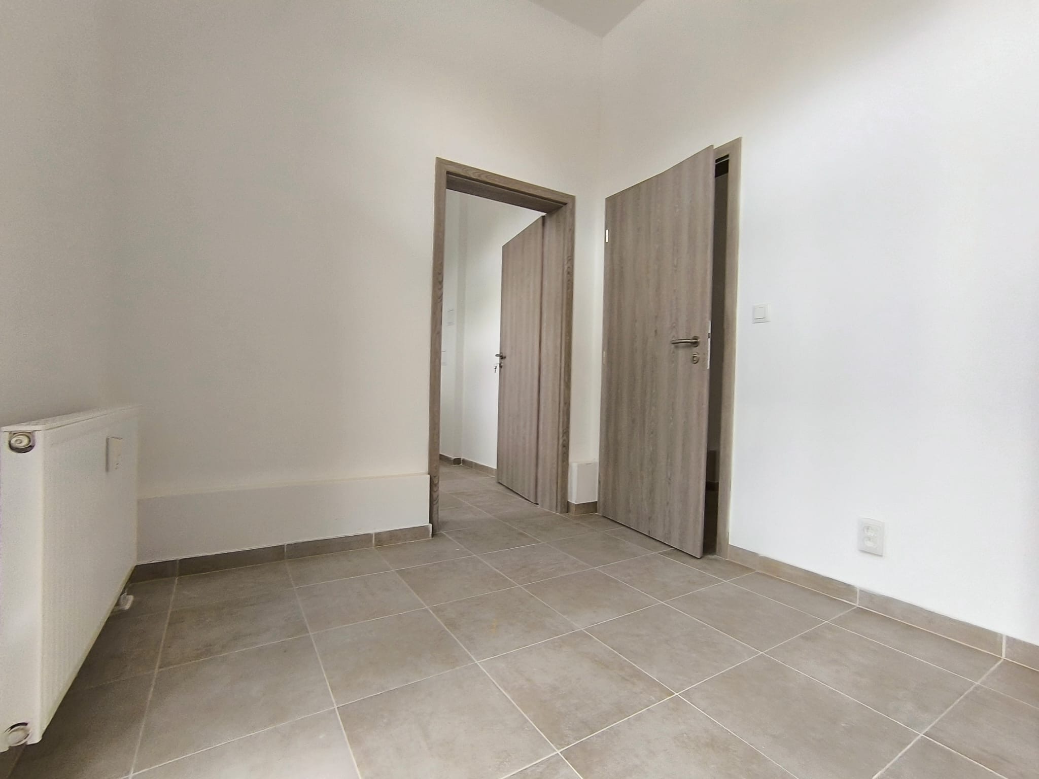 Priestor pre lekáreň alebo zdravotnícke služby – na predaj obchodné priestory v novostavbe 79,16 m²