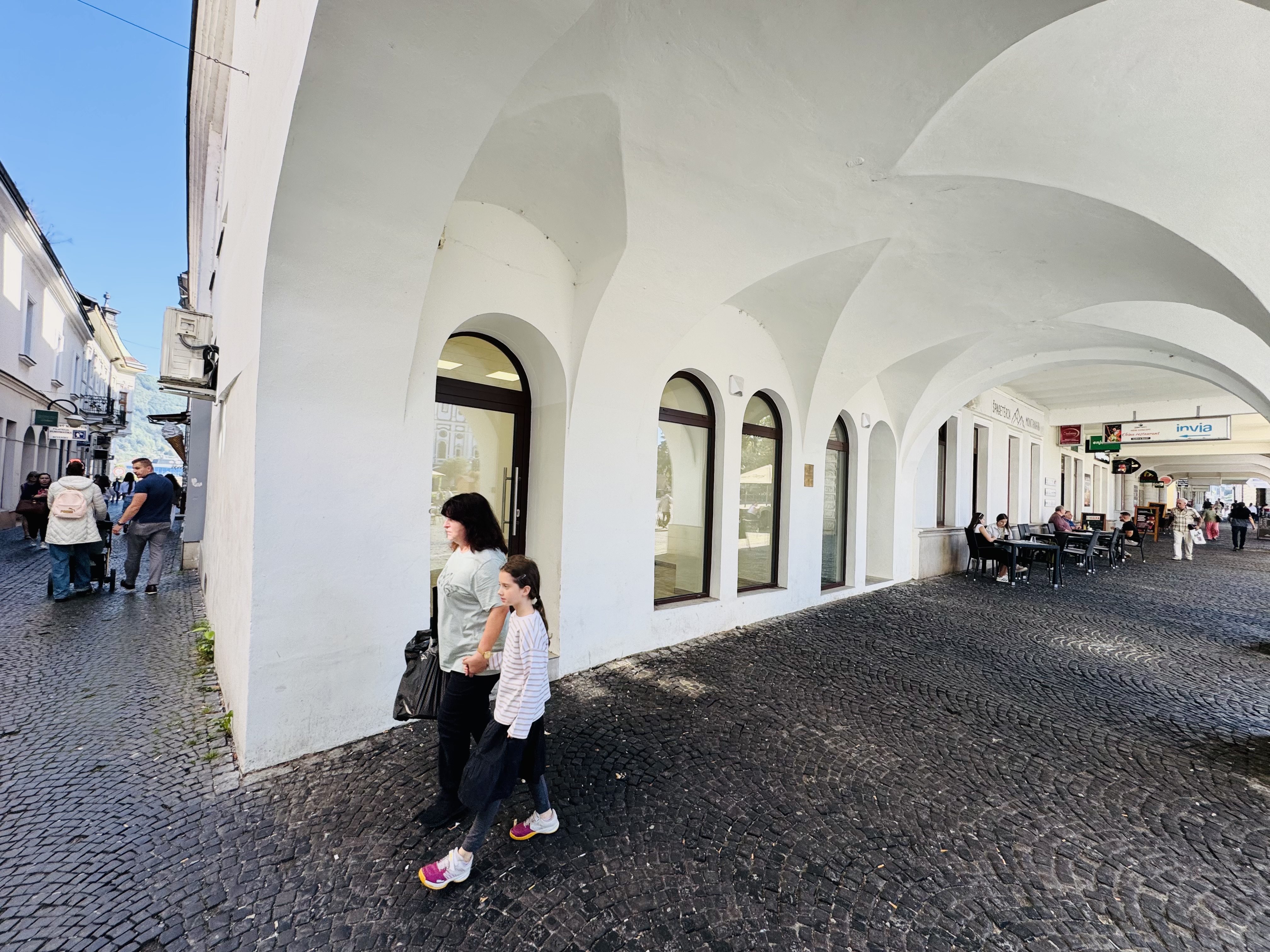 Prenájom obchodných priestorov 20 m² v atraktívnej lokalite centra Žiliny - Mariánske námestie