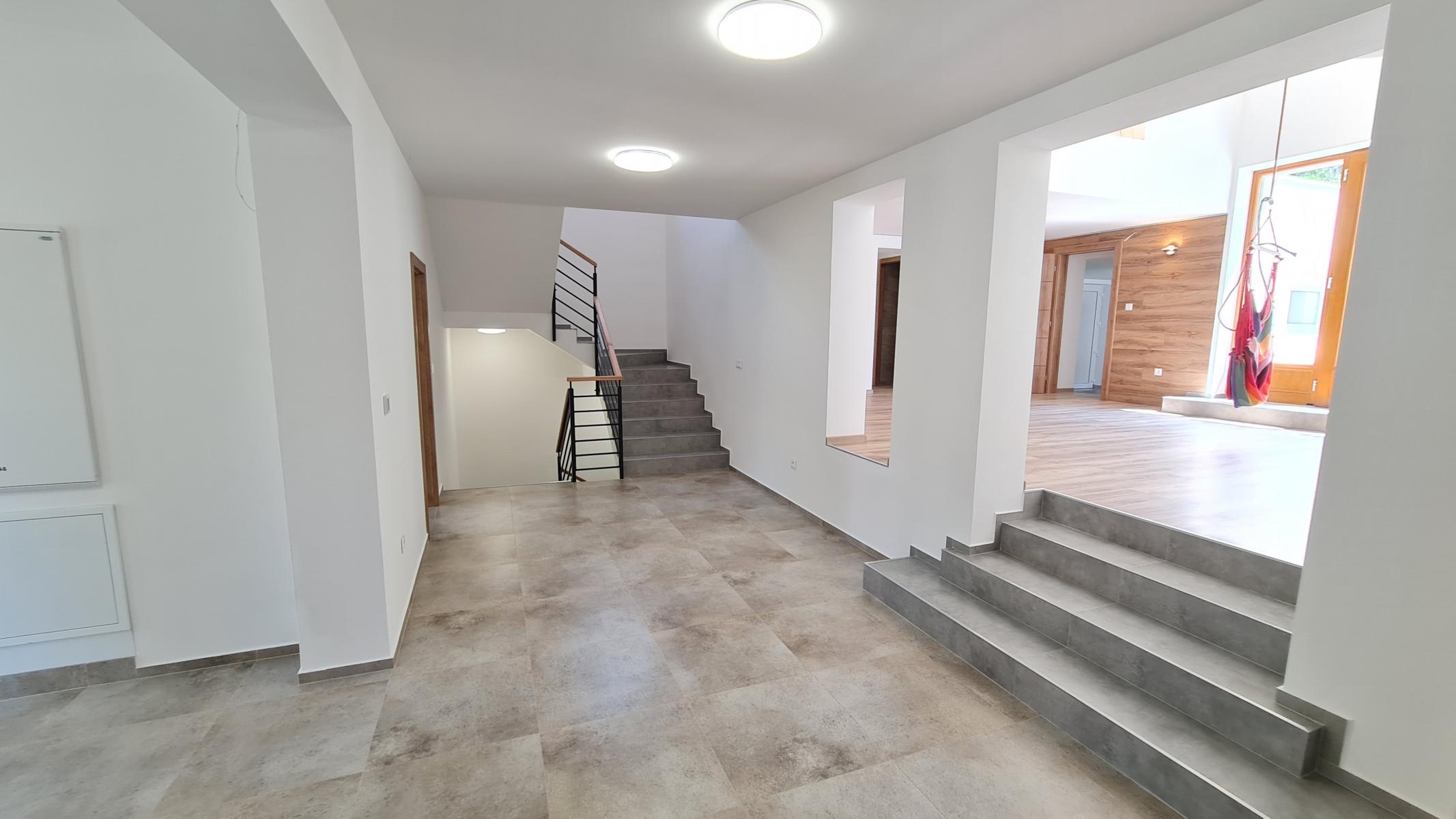 Moderný komerčný priestor pre zdravotníkov 15,25 m2,  Rajecké Teplice - Centrum