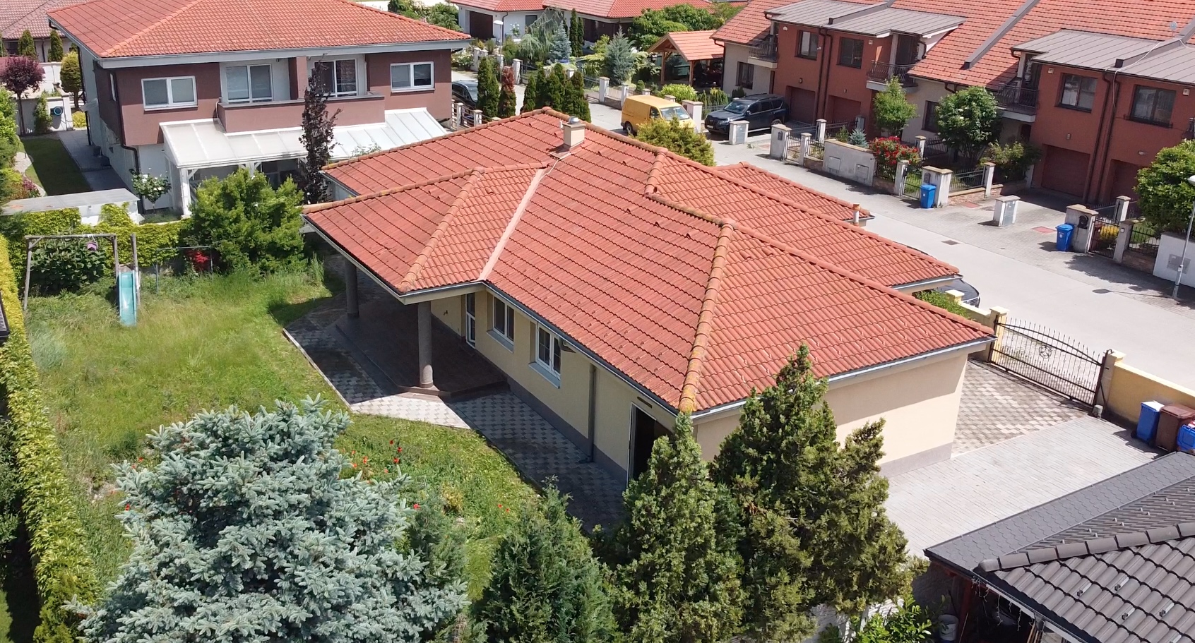 Prenájom - rodinný dom, Dunajská Streda - Cena: 900€/mes. + energie