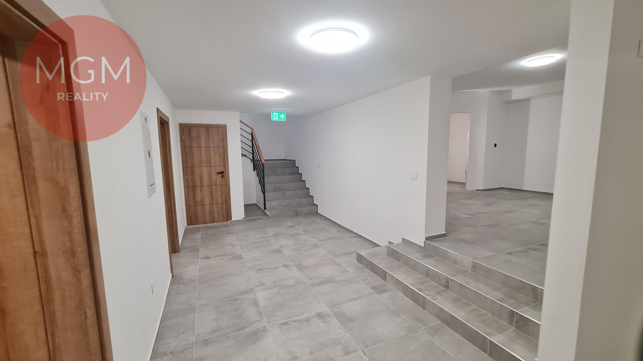 Atraktívne priestory aj pre FITNES, 123 m2 priamo v centre Rajeckých Teplíc